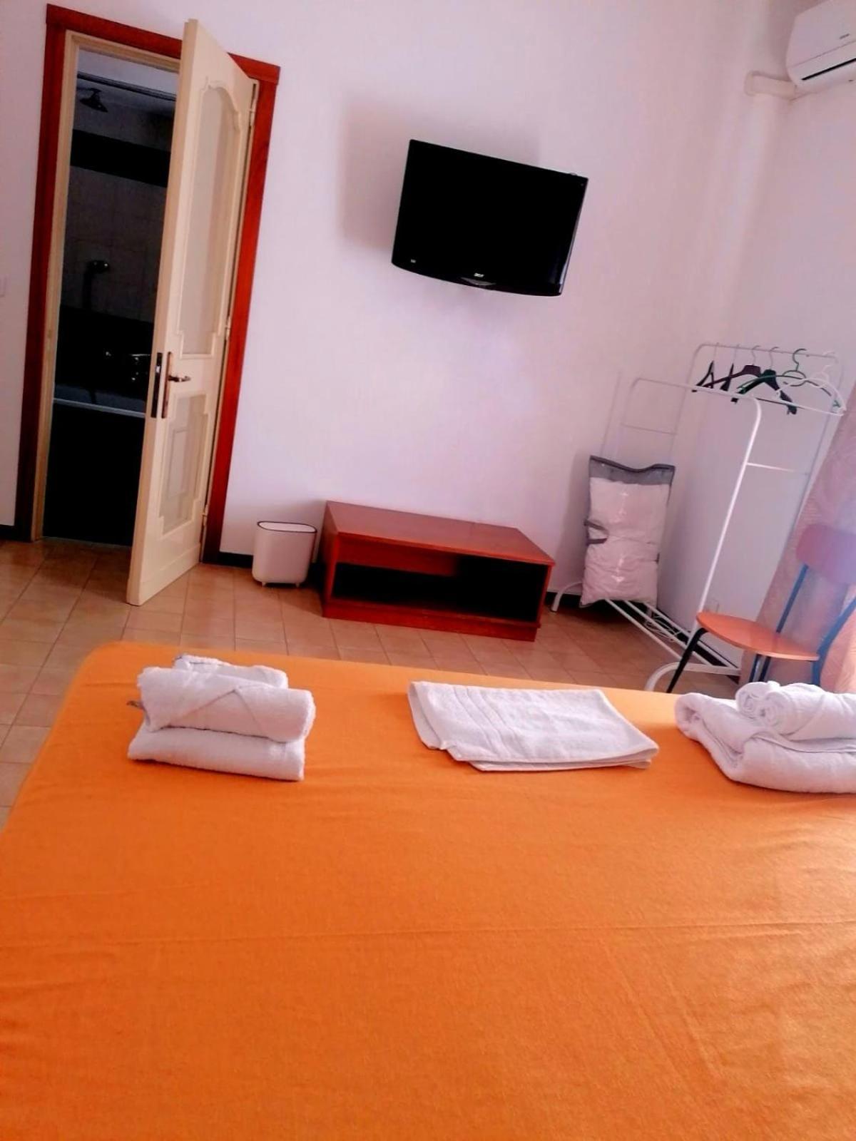 Da Piero E Gina Hotel Palidoro Exterior foto